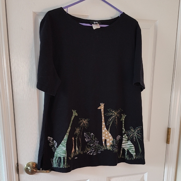 Tapestry Black Top with Giraffe Print Large - Picture 1 of 4